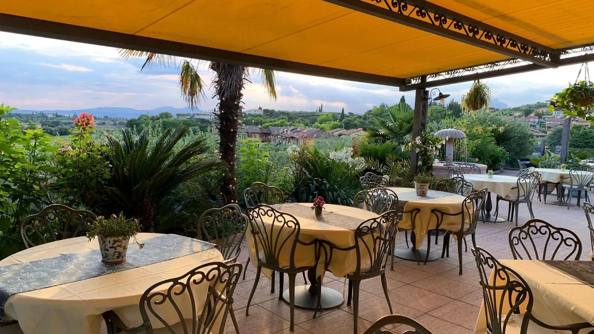 Hotel La Dolce Vita Cavaion Veronese