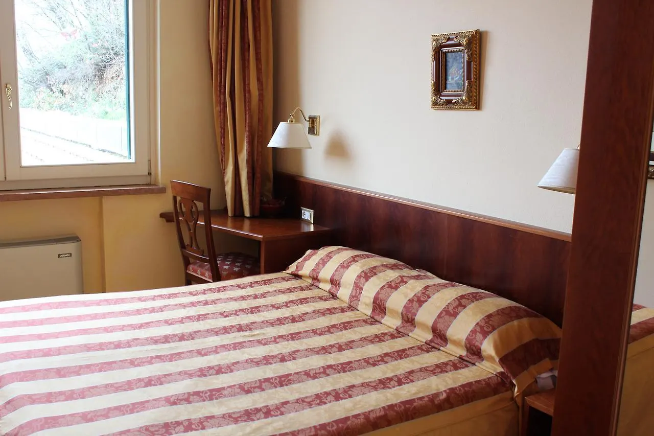 Hotel La Dolce Vita Cavaion Veronese