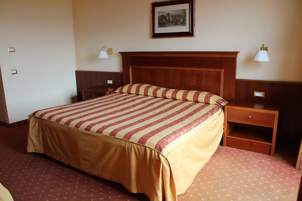 Hotel La Dolce Vita Cavaion Veronese
