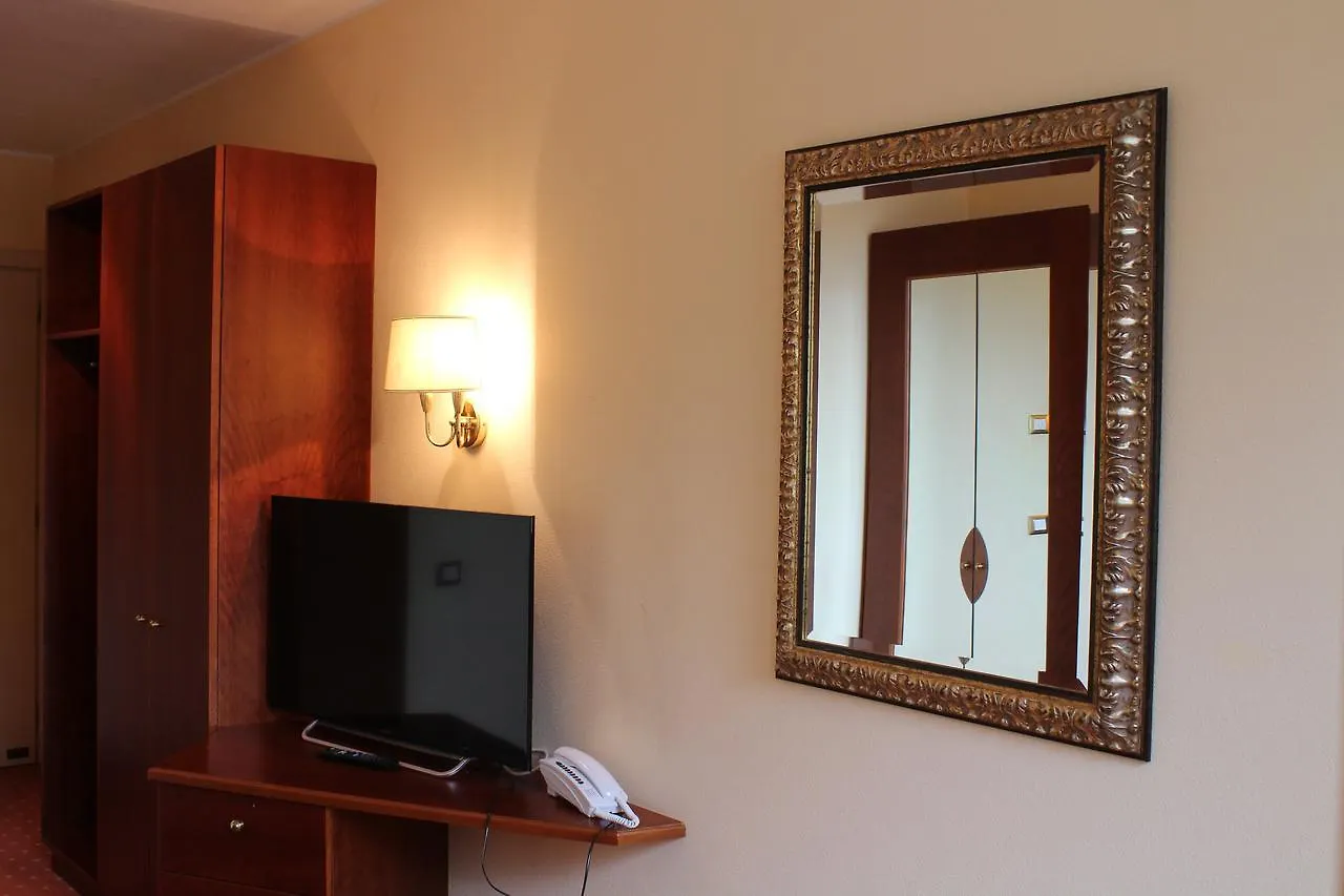 Hotel La Dolce Vita Cavaion Veronese
